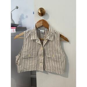 Vintage Calvin Klein Sport Cropped Button Front Top 🤍‎